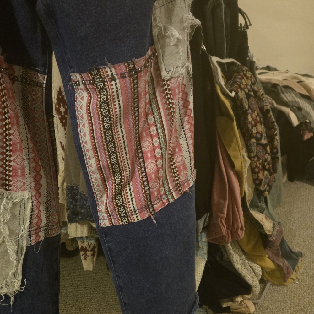 POL Blue and Pink Patchwork Flare Pants - image 10